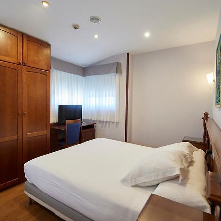 Hotel Villalegre Aviles Luaran gambar