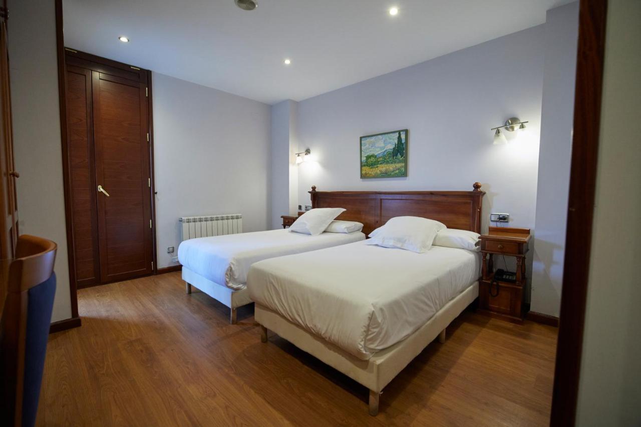 Hotel Villalegre Aviles Luaran gambar